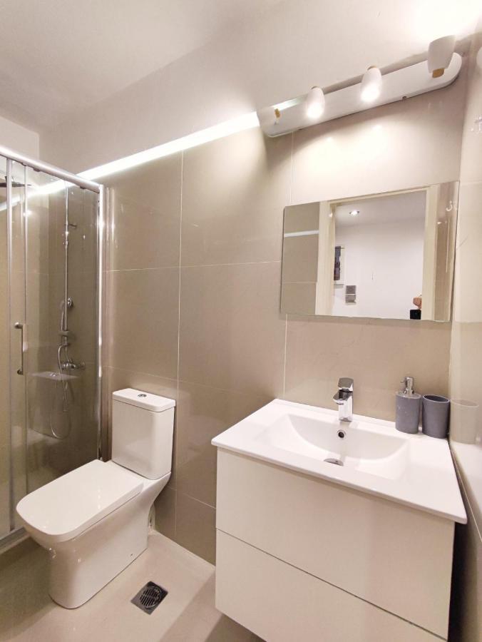 Avli Apartment Athene Buitenkant foto